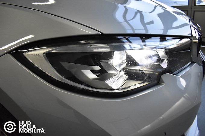 BMW 320d 48V xDrive Touring Business Advantage